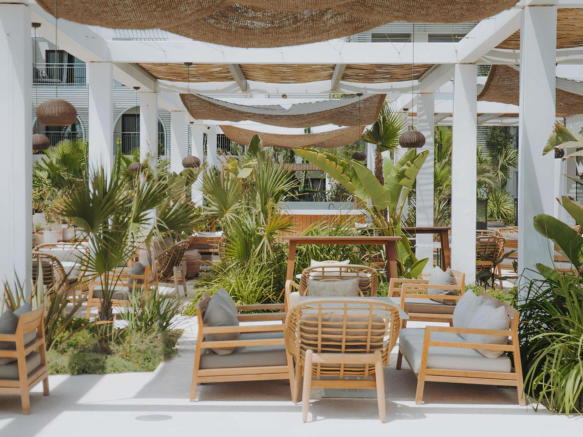 Hotel Sofitel Thalassa Sea & 5*