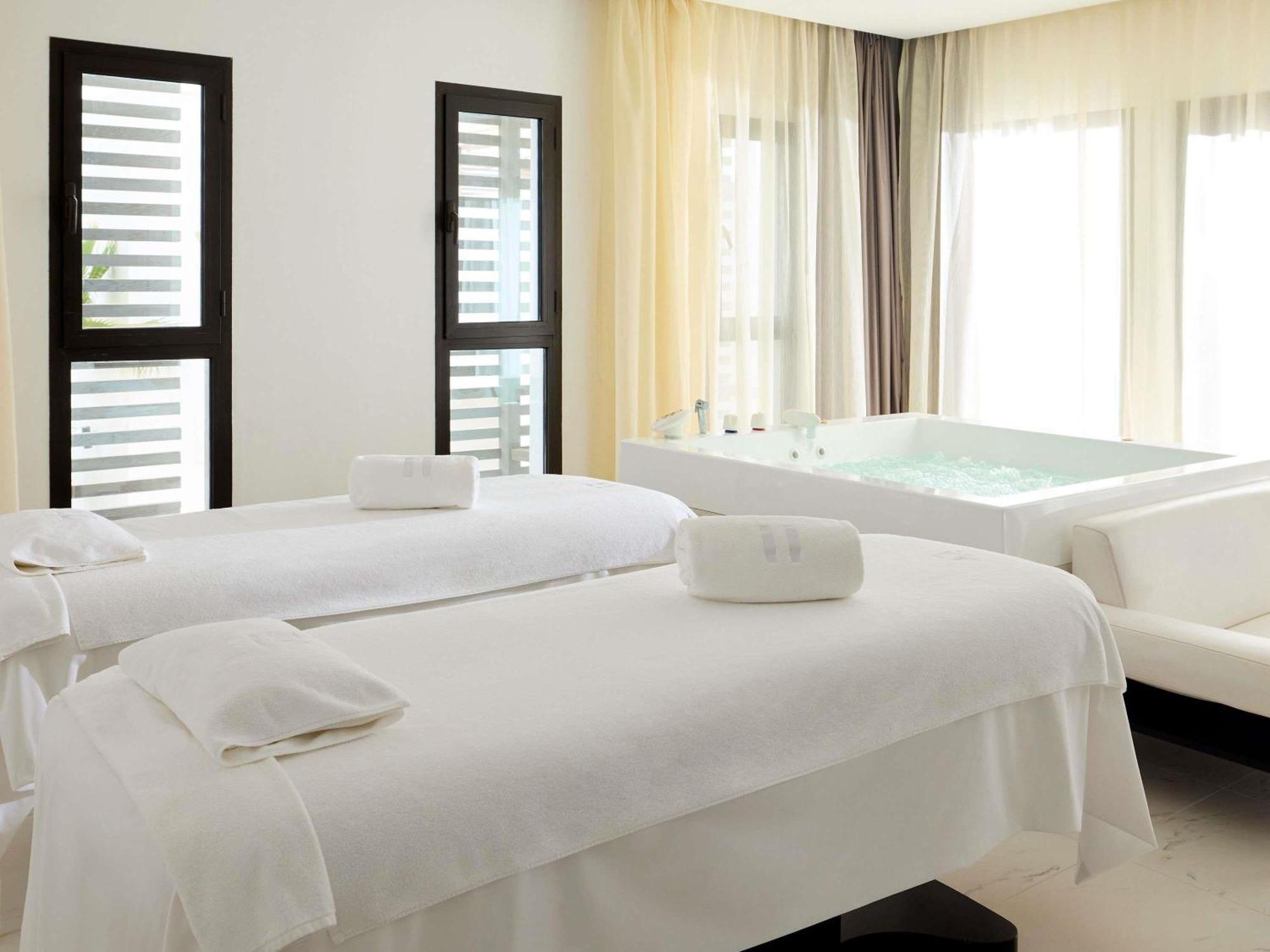 Sofitel Thalassa Sea &